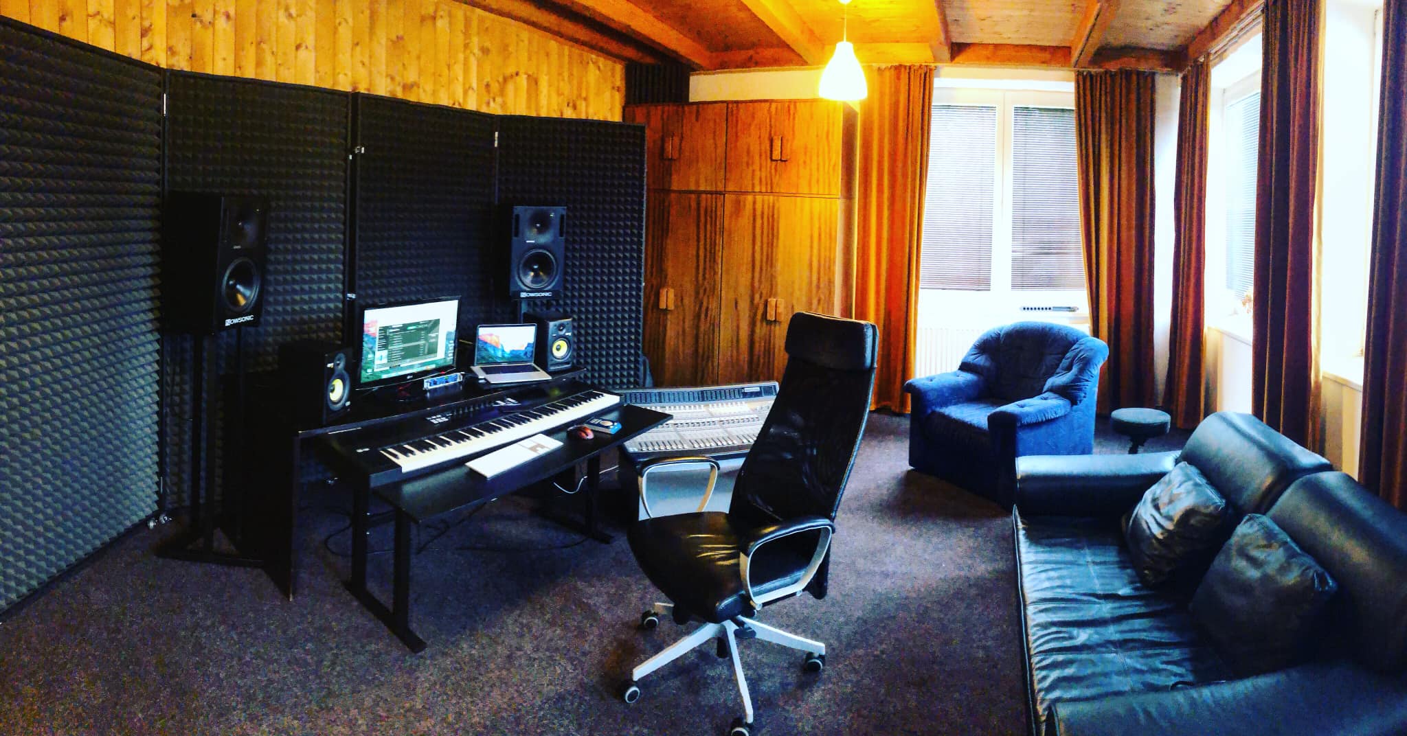 Studio1
